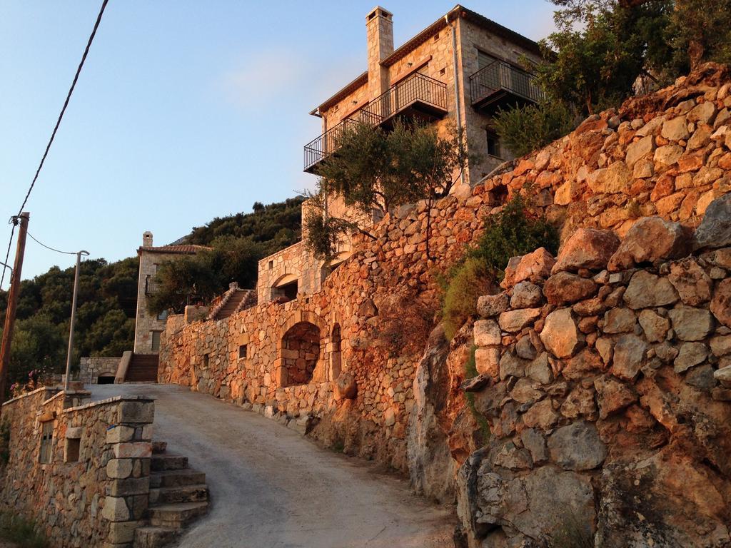 Diotima Homes Kalamata Exterior foto