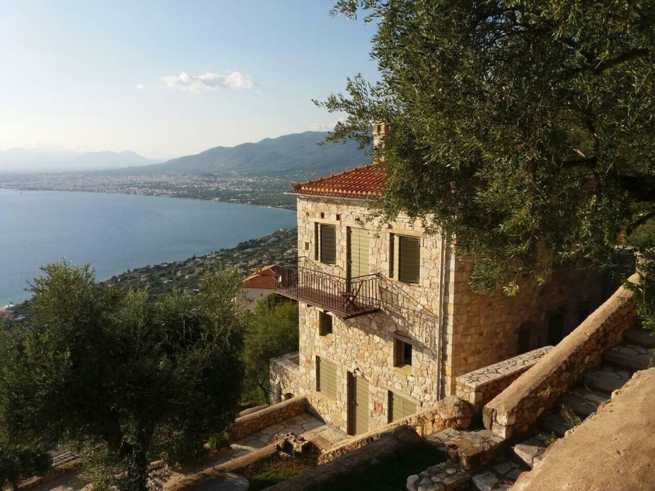 Diotima Homes Kalamata Exterior foto